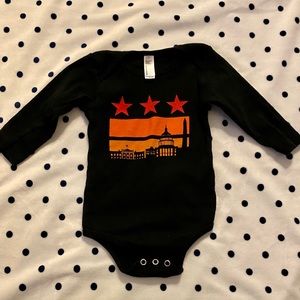Washington, D.C. skyline long sleeve onesie
